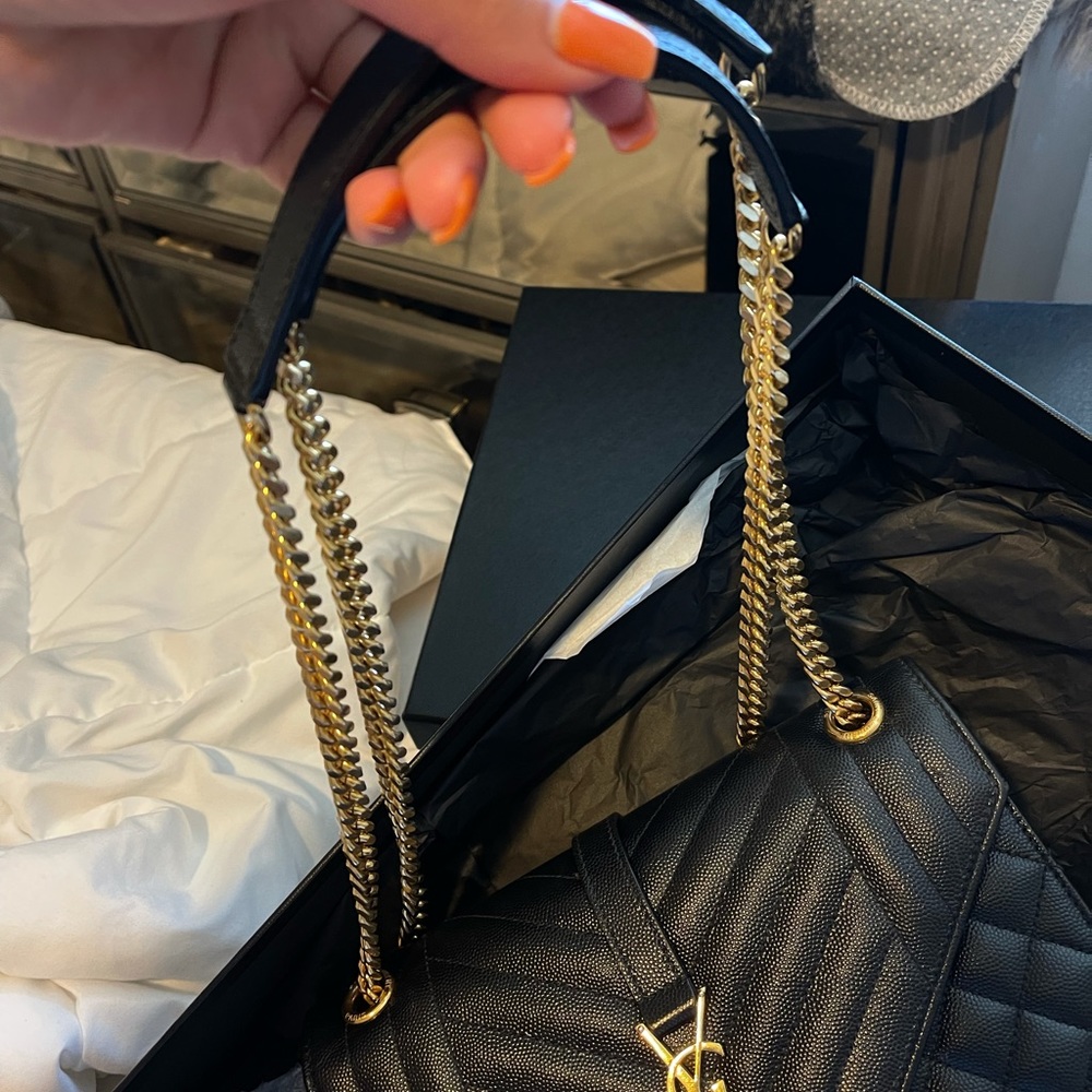 YSL ENVELOPE MEDIUM BAG IN MIX MATELASSÉ GRAIN DE POUDRE EMBOSSED LEATHER - Picture 5 of 5